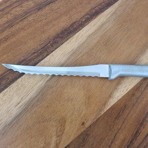 Rada R126 Tomato Slicer Knife Dual Serrated 5" blade Made in USA